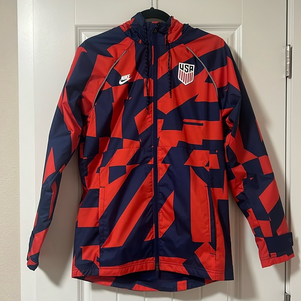 Nike Team USMNT Soccer Windbreaker